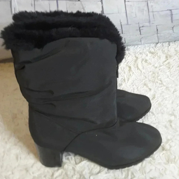 Weathermate Black Faux Fur Lined Block Heel Boots 451312 Size 8M - Picture 4 of 11